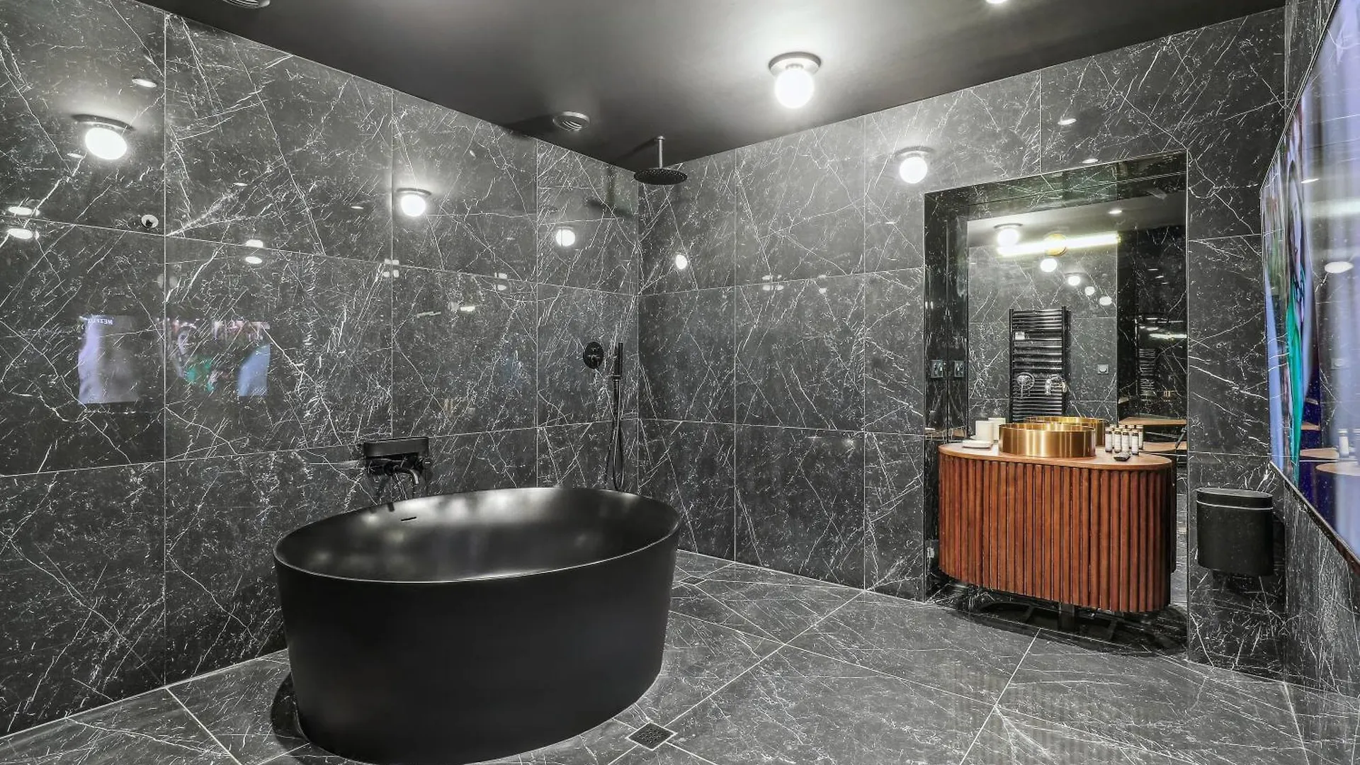 Modern Apartment - 2P - Parc Monceau Paris France